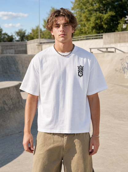 GOD vs EVERYONE (Heavy Weight Cropped T-Shirt)