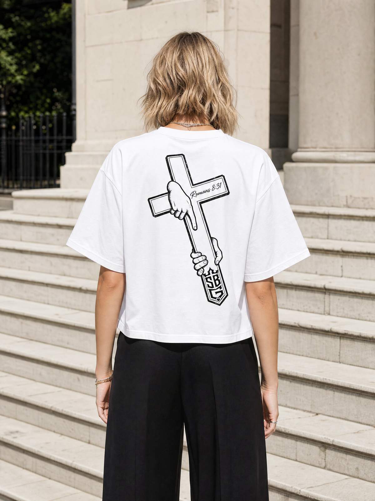 GOD vs EVERYONE (Heavy Weight Cropped T-Shirt)